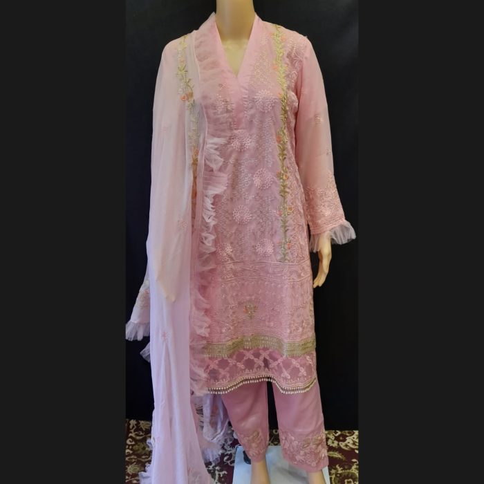 CM_Photogrid_1732031490093