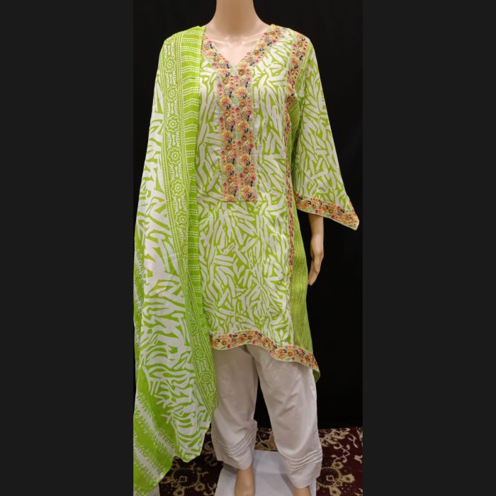 CM_Photogrid_1733251084167