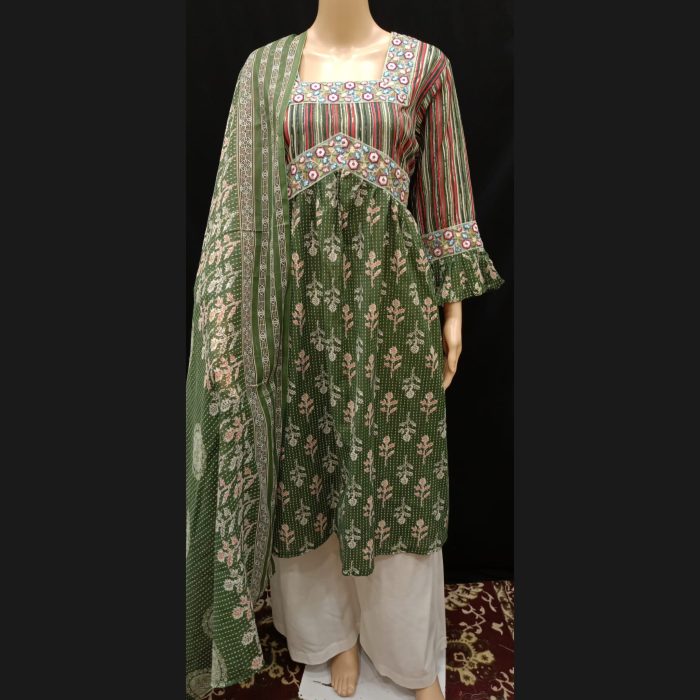 CM_Photogrid_1733251092640